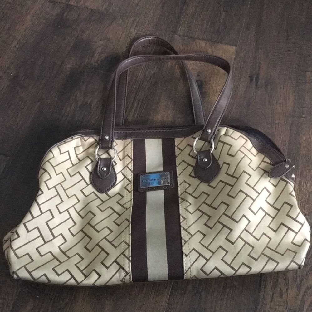 Brown and tan bag